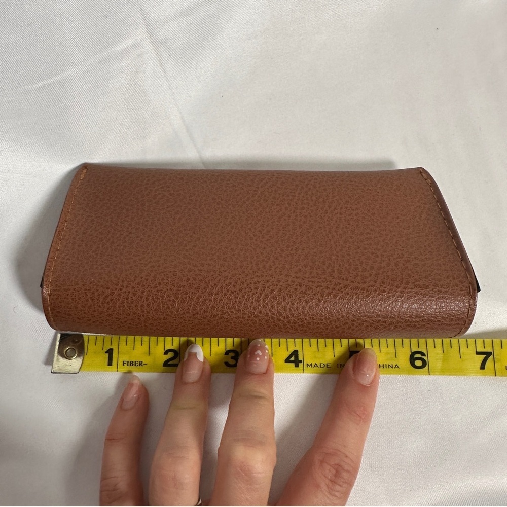 Ray-Ban Brown Faux Leather Sunglass Case Classic Pebbled Hard Shell Holder - Picture 6 of 9